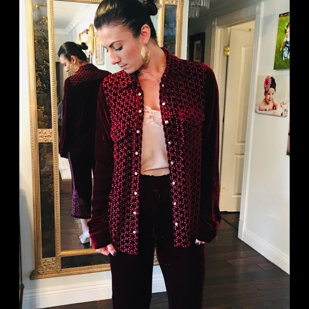 Johnny Was Piknet Velvet Button Down Blouse